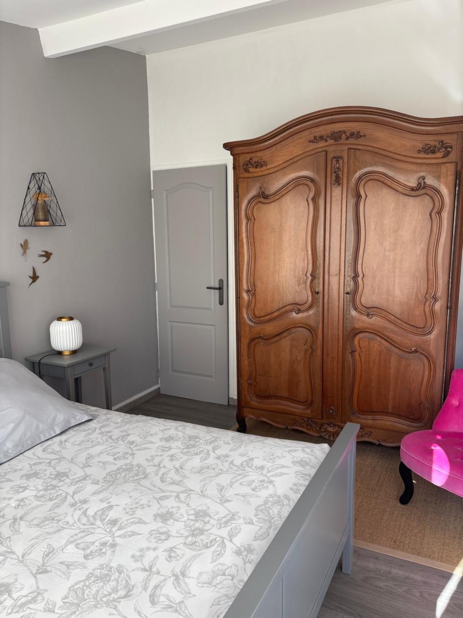 Les Mesanges Apartment